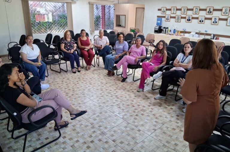 saude-realiza-capacitacao-“cuidando-de-quem-cuida”-para-profissionais-da-area