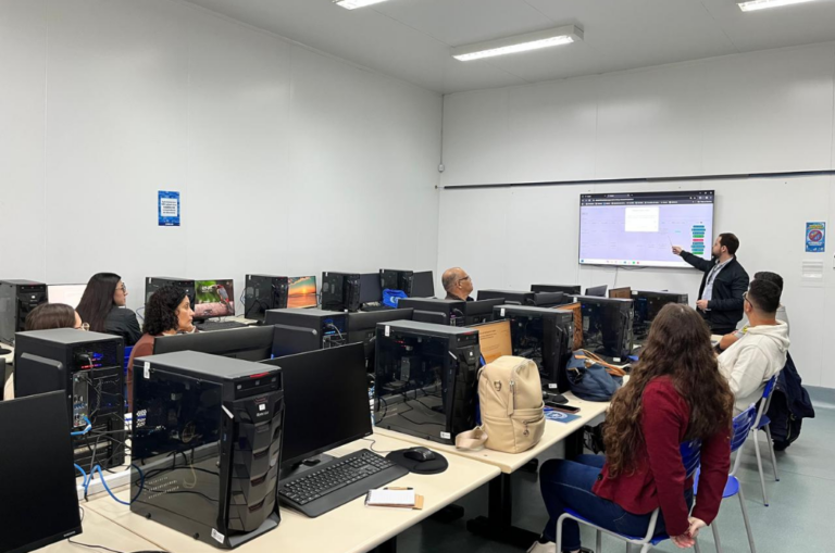 cubatao-promove-treinamento-para-uso-da-plataforma-obras-on-line